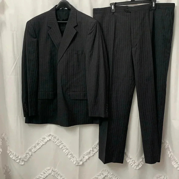 Men’s Joseph & Feiss Gray Pin Striped Suit Size  42 EUC - Picture 2 of 16